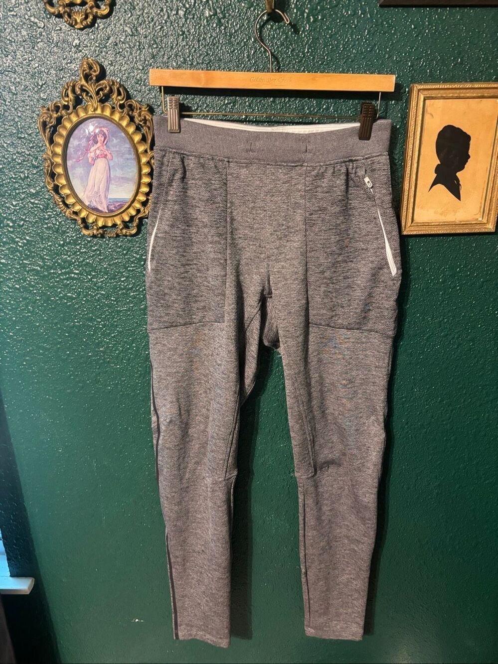 Mens Lululemon Performance Gray Joggers Size Small